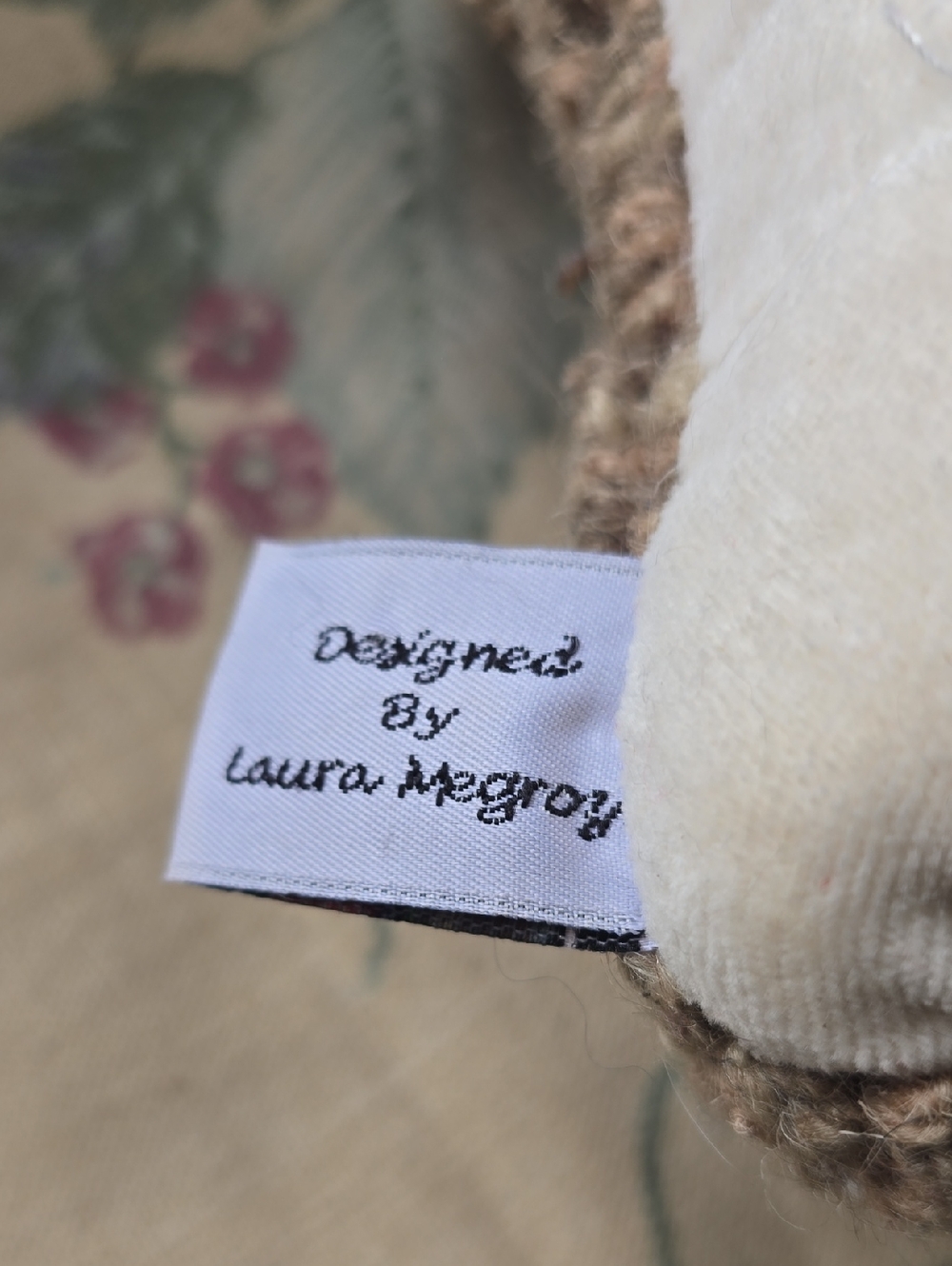 Chandler Four Corners Wool Hooked Dog Pillow 12x6 - Picture 4 of 5